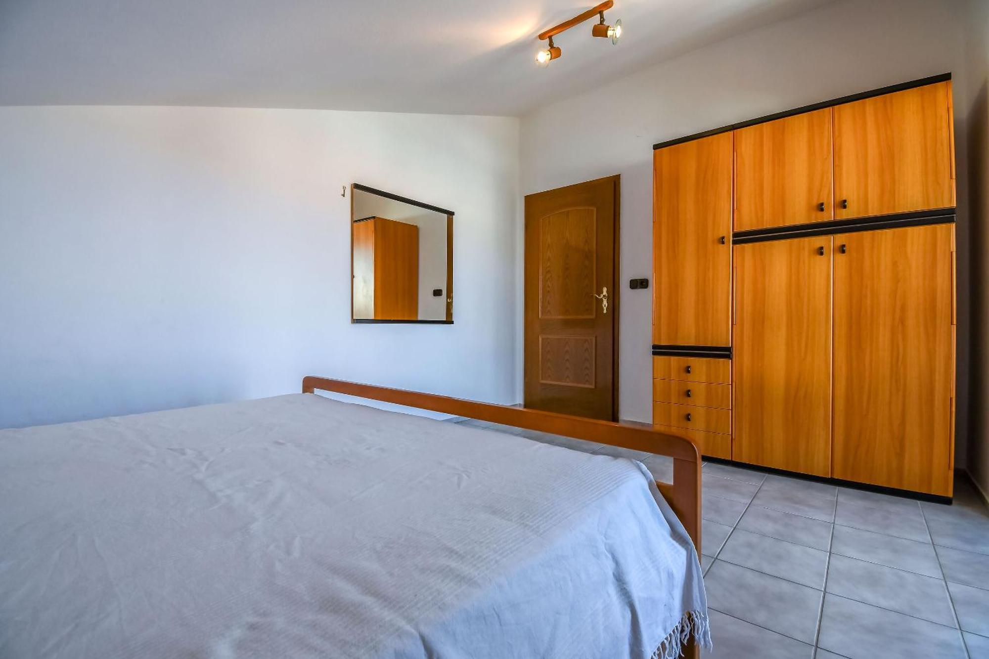 Apartments Anna Trogir Exterior photo